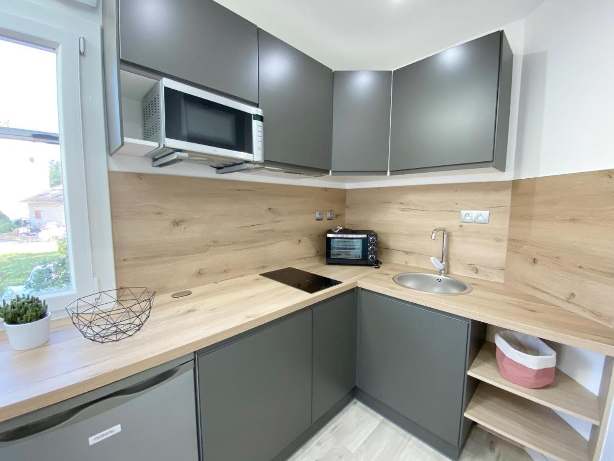 Studio Ora - 22M² - Climatise Avec Balcon Privatif Bassens  Bagian luar foto